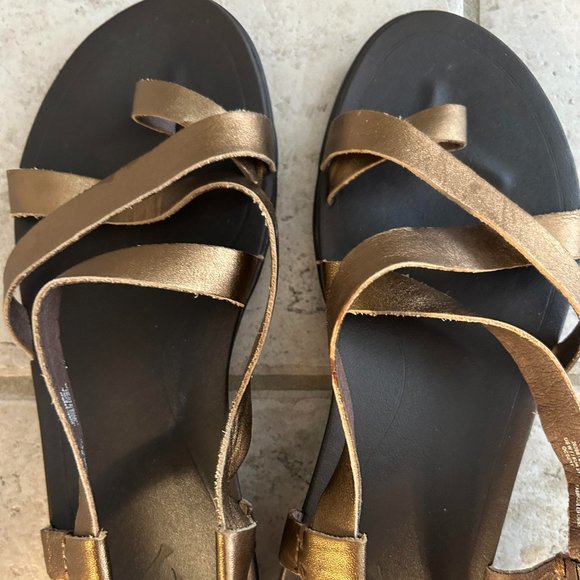 OluKai Shoes - Olukai Upena Sandals